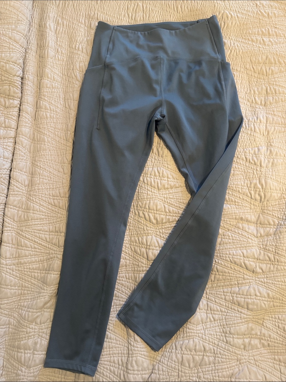 Beyond Yoga Slate High-Rise Leggings with silver  Print